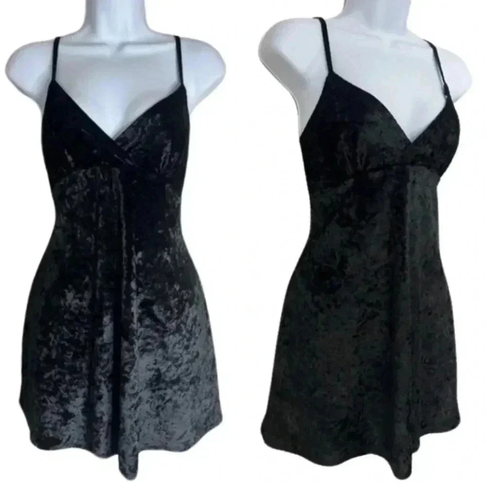 Vintage Victoria’s Secret Crushed Velvet Slip Dress Mini Small Black 90s 2000s - Picture 2 of 13